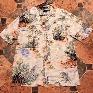 Tommy Hilfiger Hawaiian button down shirt